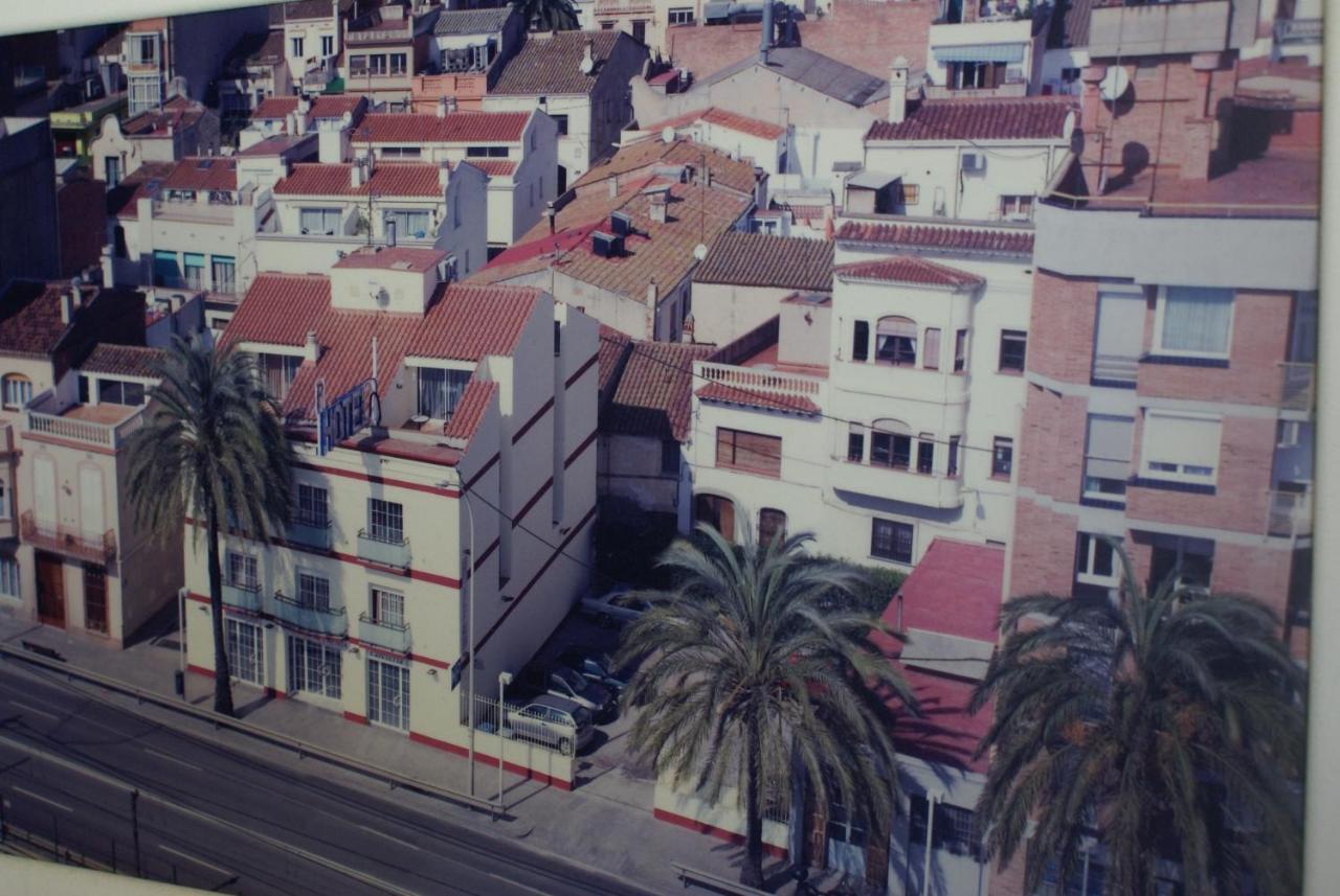 Vila De Premia Premia De Mar Exterior photo